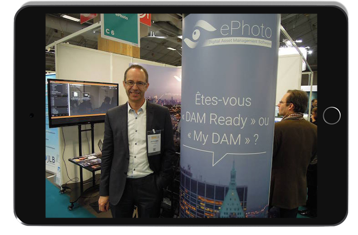 Photographie du stand Ephoto Dam au salon Documation 2016 avec son offre