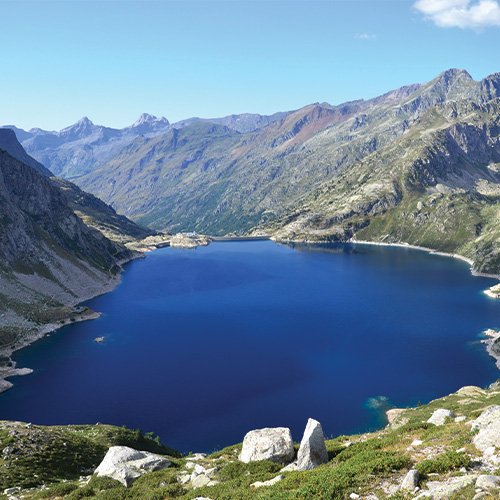 Photo d'un lac dans les Pyrénées Atlantiques