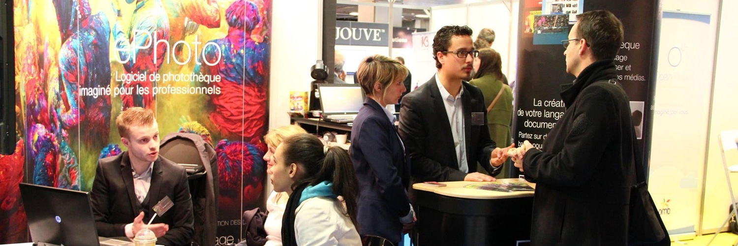 Equipe commercial au stand Ephoto Dam à Documation 2015