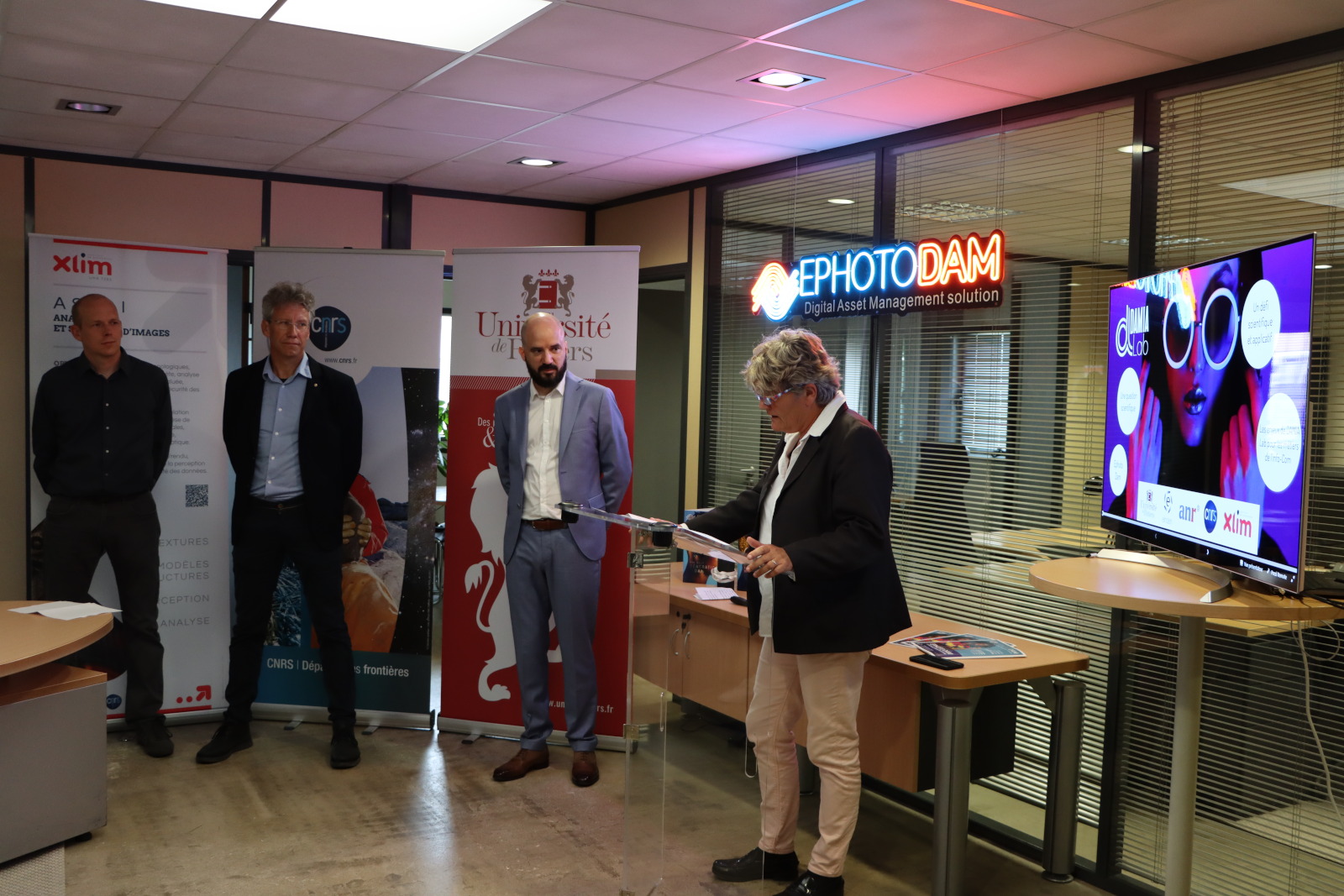 Inauguration du laboratoire commun DAMIA Lab avec la présidente de l'université de Poitiers