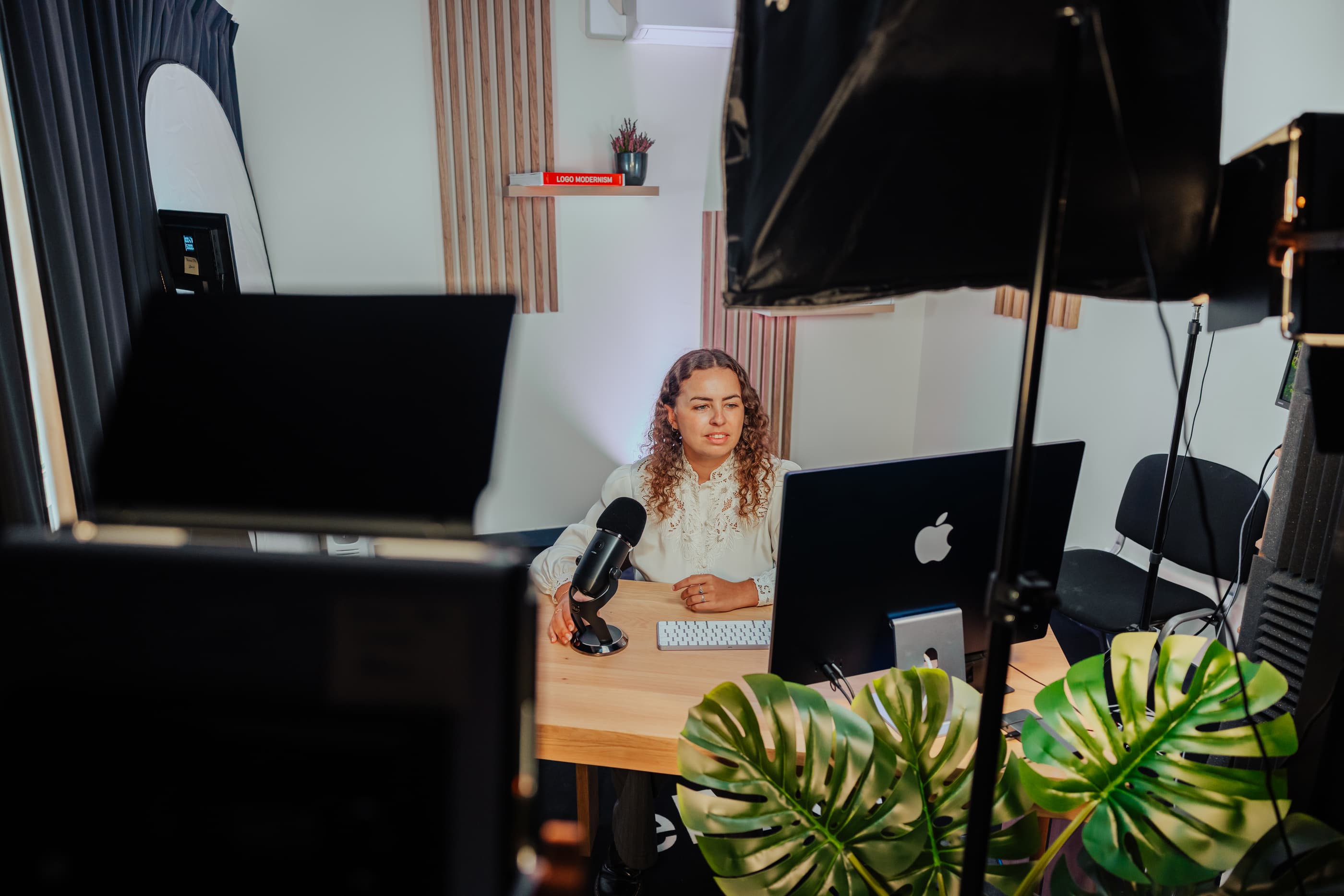 Studio de tournage vidéo professionnel, dédié aux formations personnalisées pour maîtriser le logiciel photothèque Ephoto Dam.